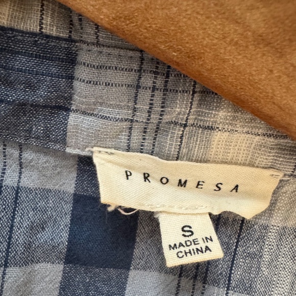 Blue checked romper - Picture 3 of 3